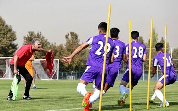  پرسپولیس با این عظمت در سطح روستا بازی می‌کند/ نباید توقع زیادی از تیم ملی داشته باشیم