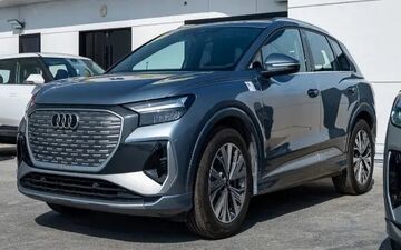 شرایط فروش آئودی Q4 ای ترون 2025 توسط نادین خودرو در مرداد 1405