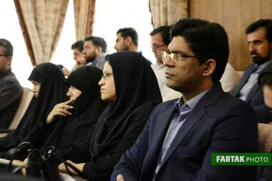 پاسداشت روز خبرنگار و تجلیل از خانواده شهدای خبرنگار  و روزنامه‌نگاران توسط بسیج رسانه کرمانشاه 