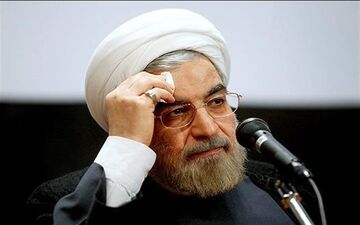 شعار اعتراض شدید کارگران حین سخنرانی روحانی/"زندگی کارگر رو به فناست امروز" 