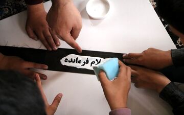 حضور هنرمندان حوزه هنری و کانون کرمانشاه در روستای پاچقاولی بخش سرفیروزآباد
