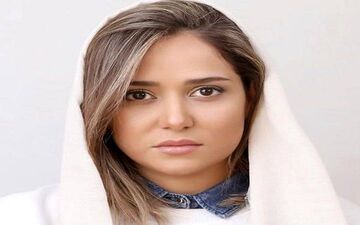غوغای رقص و عشوه‌ی پریناز ایزدیار برای آقای بازیگر! چه دلبری هم میکنه! + ویدئو