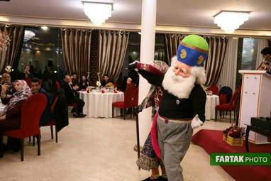 دورهمی شب یلدا کانون سخنوران و مجموعه رسانه های فرتاک 