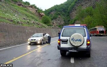 ‍ لغزندگی جاده های کرمانشاه بر اثر اولین بارش‌های پاییزی