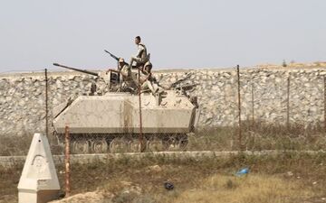 کشته شدن ۴ نیروی مصری در سیناء