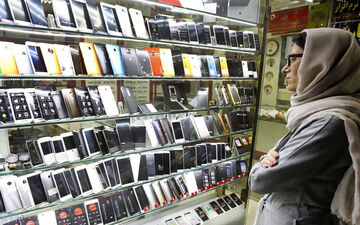 ثبت سفارش واردات گوشی‌های همراه آغاز شد؛ آیا بازار موبایل بهبود می‌یابد؟