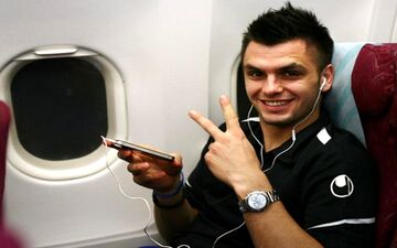 یک استقلالی امید اصلی تیم پرسپولیسی‌ها