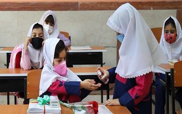 زمان آغاز واکسیناسیون دانش‌آموزان مشخص نیست