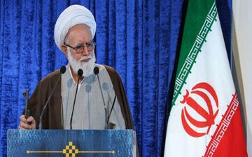 خداحافظی امام جمعۀ موقت با مردم قزوین
