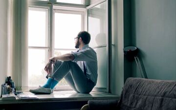 چطور با تنهایی کنار بیاییم؟