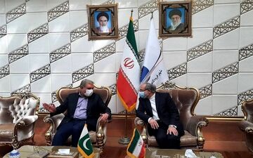 وزیر خارجه پاکستان وارد تهران شد