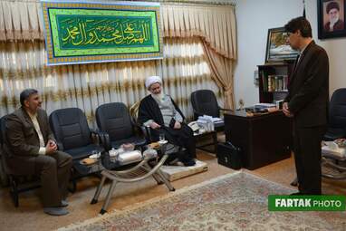 گفت‌وگو اختصاصی آیت‌الله مصطفی علما نماینده ولی‌فقیه و امام جمعه کرمانشاه با فرتاک نیوز به روایت تصویر