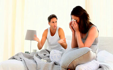 چه موقع رابطه جنسی را متوقف کنیم؟ هشدارهای مهم پزشکی و روانی