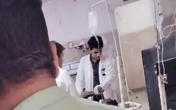  ضرب و شتم بیمار هندی به دست پزشک به خاطر پنهان کردن ابتلا به ایدز