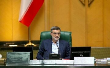 یکی از انتظارات مردم از مجلس شفافیت در عمل به وظایف تقنینی و نظارتی است/ گام دوم انقلاب باید فصل جدید جمهوری اسلامی را رقم بزند