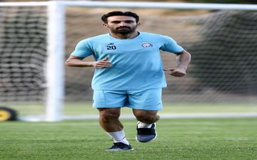  مدافع مصدوم استقلال برای بازگشت استارت زد(عکس)