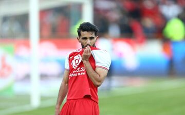 بشار رسن: در حال بررسی پیشنهادها با مدیربرنامه ام هستم/ با پرسپولیس به اهدافی که داشتم رسیدم