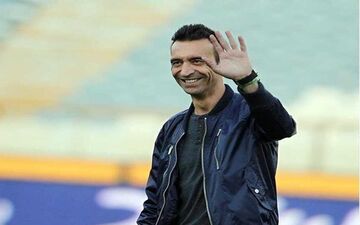آقای گل سابق، میهمان ویژه فرهاد و استقلال