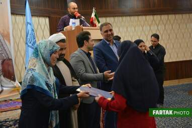 تجلیل فعالان و پیشکسوتان صنایع دستی در روز صنایع دستی 
