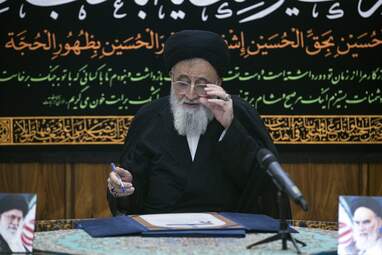 امضای اعتبارنامه ریاست جمهوری پزشکیان توسط اعضای شورای نگهبان به روایت تصویر