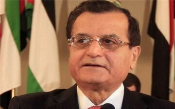 عدنان منصور: بازدارندگی ایران و هراس ترامپ، مانع حمله به بیروت شد 