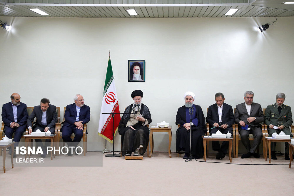 گزارش تصویری / دیدار رئیس‌جمهور و اعضای هیئت دولت با مقام معظم رهبری
