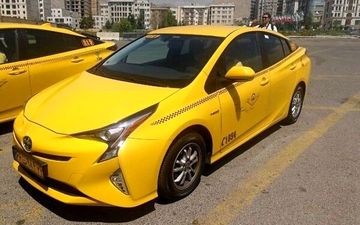 حضور تاکسی‌های برقی در خیابان‌های پایتخت! صدور مجوز پلاک تاکسی برای ۴ خودروی برقی
