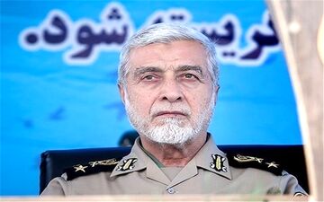 شوخی جالب فرمانده جدید ارتش با فرمانده سابق
