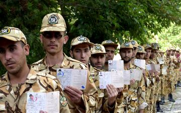 فراخوان مشمولان سرباز معلم در تیر ماه ۱۳۹۶توسط پلیس 
