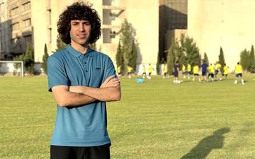 قرارداد هافبک عراقی استقلال فسخ شد

