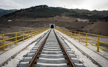سارقان قطعات ریل راه‌آهن در چه شرایطی محکوم به اعدام می‌شوند؟