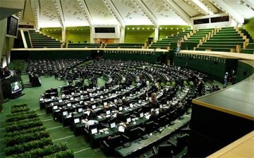 موسوی: مجلس هفته بعد فقط شنبه و یکشنبه جلسه دارد