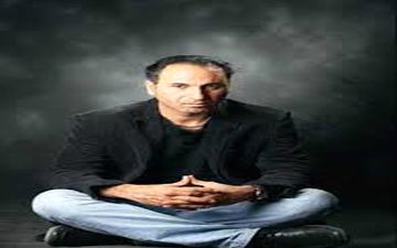 تیپ متفاوت حمید فرخ نژاد در تگزاس
