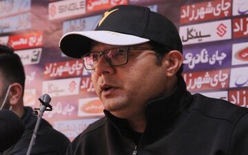 ربیعی: ۲۵ بازی است که داوران حتی یک پنالتی هم برای تیم مس رفسنجان نگرفته‌اند