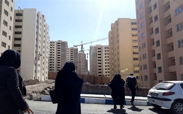 بانک‎ها بزرگترین سوداگر مسکن/دست ۳میلیون جوان مجرد به ۳میلیون خانه خالی نرسید 