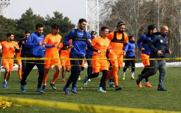 تمرین استقلال امروز در مجموعه ورزشی انقلاب برگزار شد
