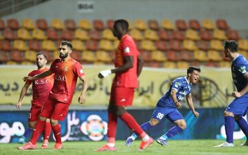 
فرهاد مچ جواد را خواباند/ سپاهانی ها امشب استقلال را قهرمان می کنند؟