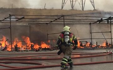 آتش سوزی در پتروشیمی بندر امام 