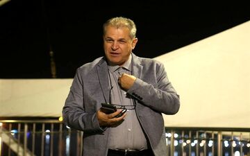 منزوی: بعید می‌دانم دیاباته آنقدر سفت و سخت پای قراردادش باشد