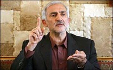 دادکان:افرادی دخالت می‌کنند که نمی‌دانند ورزش کجاست