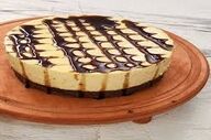 طرز تهیه کیک کرمدار با سس نسکافه ای!