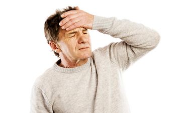 سرگیجه به هنگام ایستادن، از علایم هشداردهنده این بیماری است
