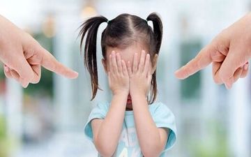 علت پنهان‌کاری کودکان چیست؟/ راهکارهای فوق‌العاده برای مواجهه با پنهان‌کاری 