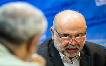 انتقال پول خرید قطعات و تعمیر هواپیما مشکل دارد 