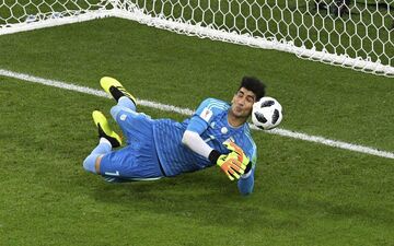 دروازه بان پرسپولیس : لازم باشد باز هم عذرخواهی‌می‌کنم !