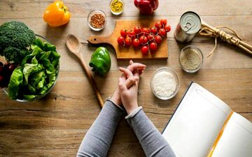 پس از عمل جراحی چه رژیم غذایی باید داشته باشیم؟