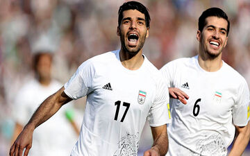 استوری مهدی طارمی برای هم‌تیمی پرسپولیسی‌اش + عکس