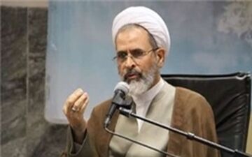 خیال مذاکره با عهدشکنان نداریم/ دولت و مسؤولان رهنمودهای رهبری را نصب العین قرار دهند