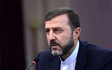 غریب آبادی: ایران تنها کشور مجاز به بسته و باز کردن تنگه هرمز است