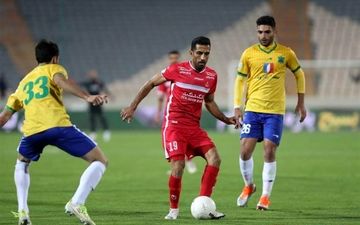 اشتباهات عجیب داوری بازی پرسپولیس و نفت آبادان علیه شاگردان گل محمدی !